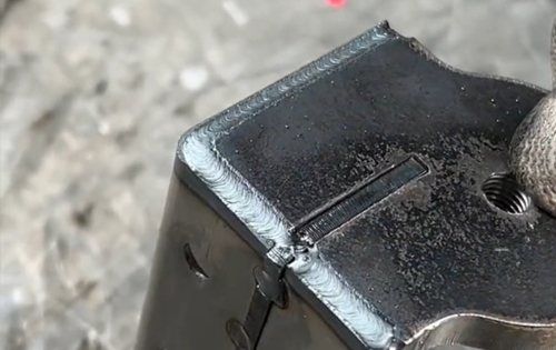 激光焊接机案例29